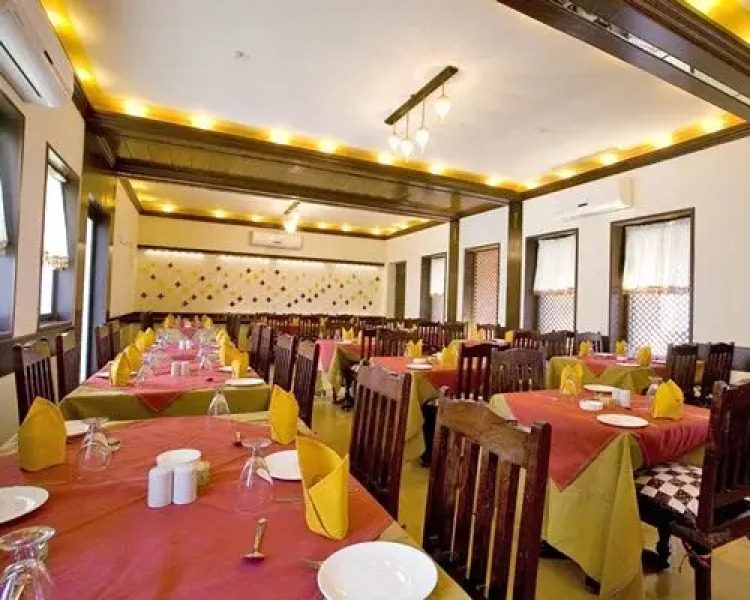 Hotel Karma Haveli