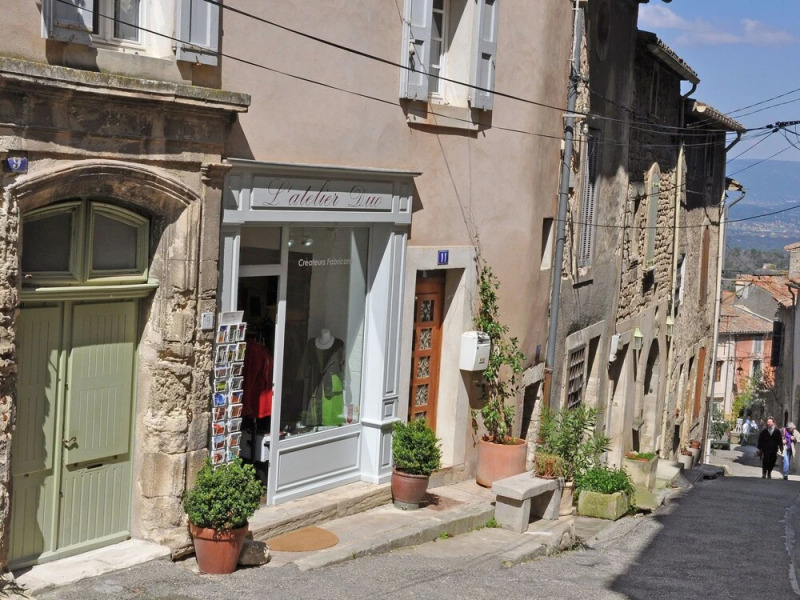 Luxurious Villa With Heated, Private Pool and Panoramic Views of the Luberon