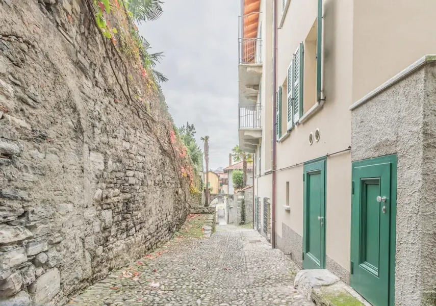 Del Duca Apartment in Varenna