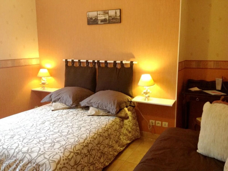 House With 4 Bedrooms in Belin-béliet, With Pool Access, Enclosed Gard