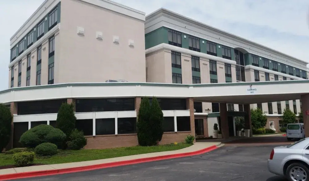 Holiday Inn Hotel & Suites Huntington-Civic Arena