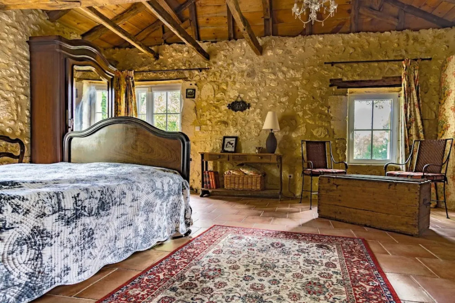 Villa With 6 Bedrooms in Mussidan, With Private Pool, Enclosed Garden