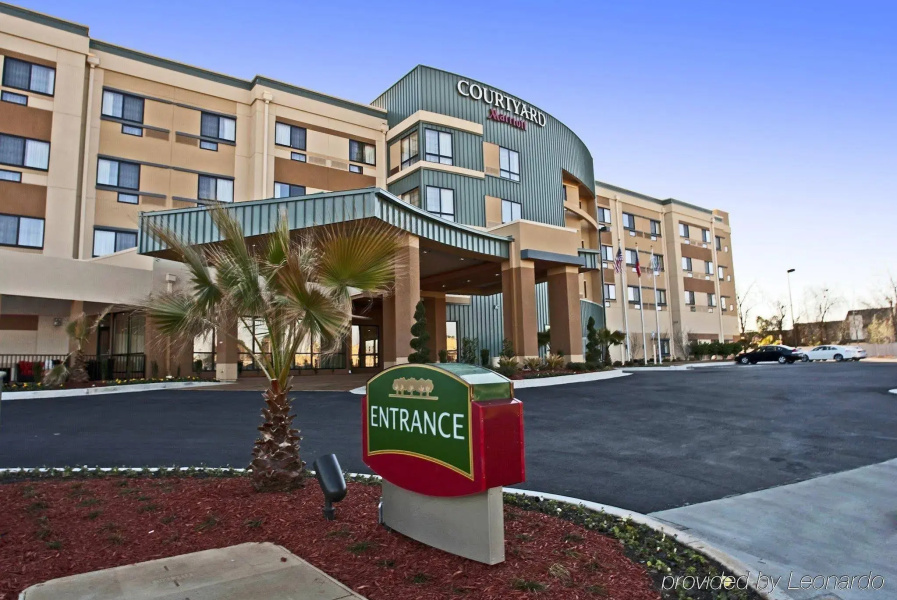Courtyard by Marriott Warner Robins