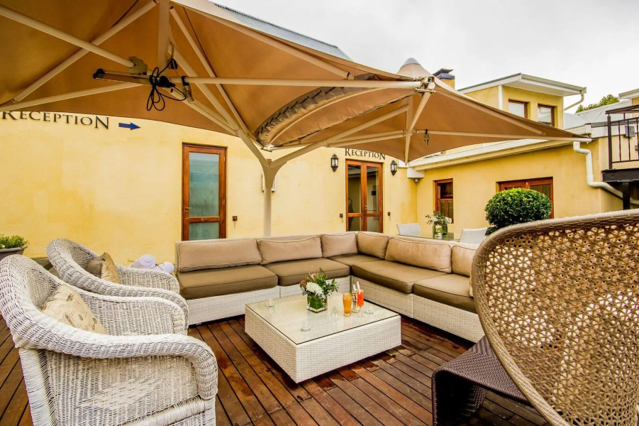 Lemoenkloof Boutique Hotel