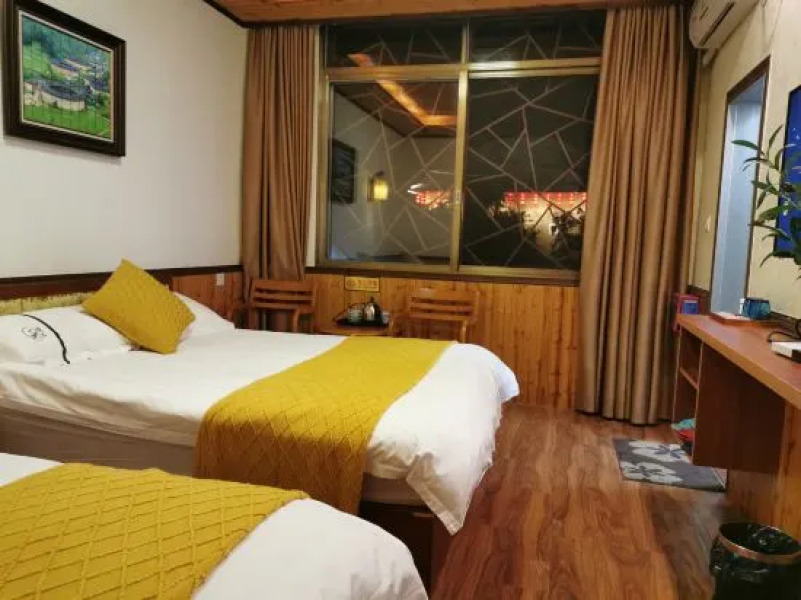 Yunshuiyao Qianyuan Hill