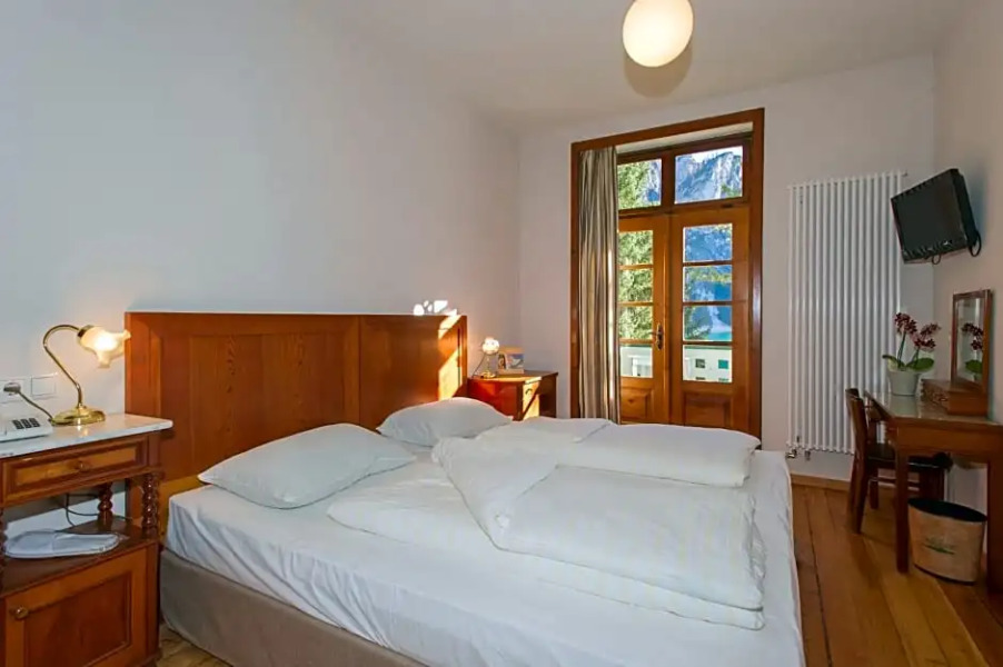 Hotel Lago di Braies