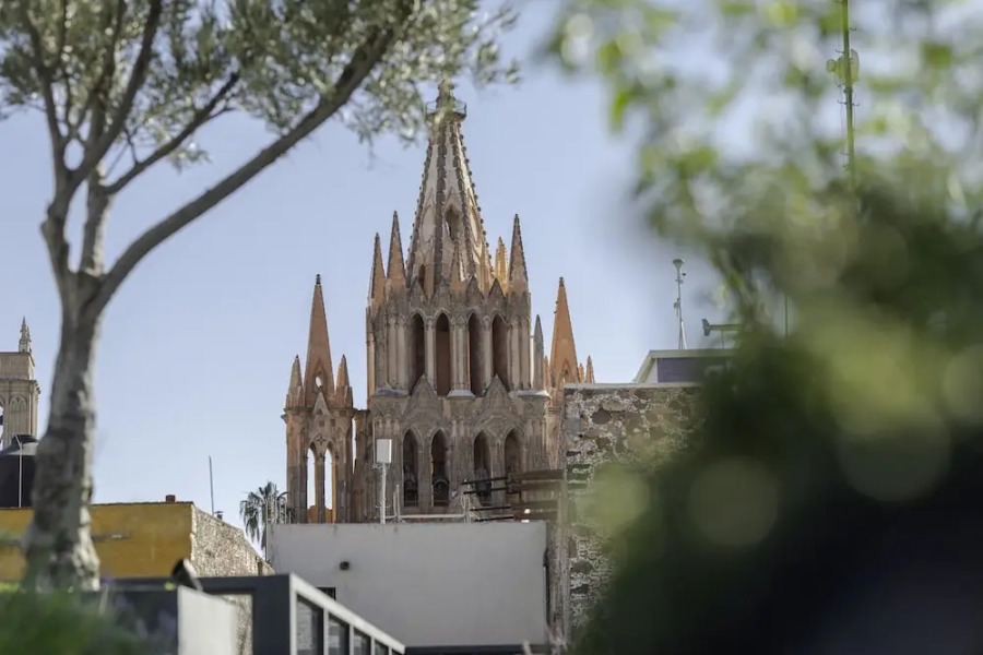 Doce18 Concept House