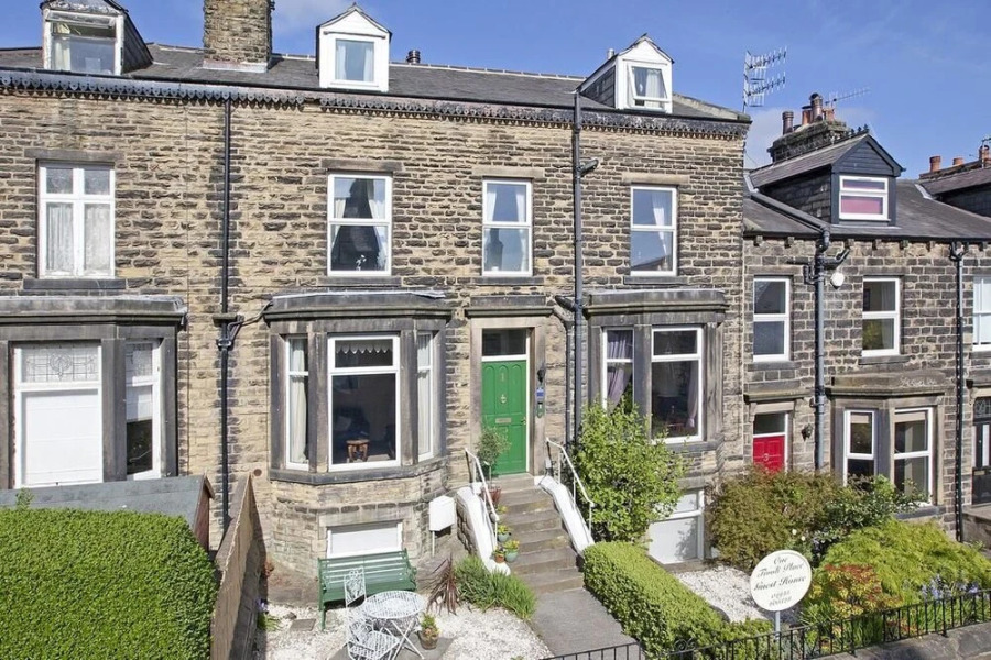 Tivoli Place Guesthouse