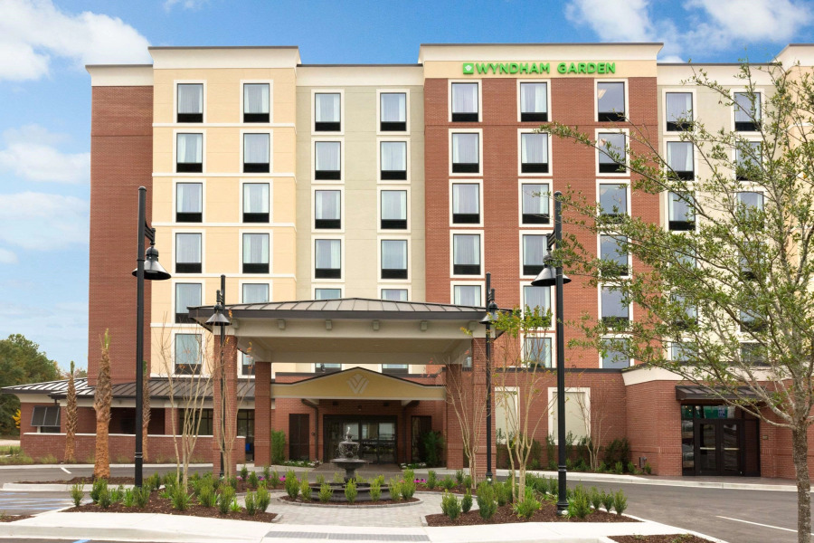 DoubleTree by Hilton Charleston Mount Pleasant