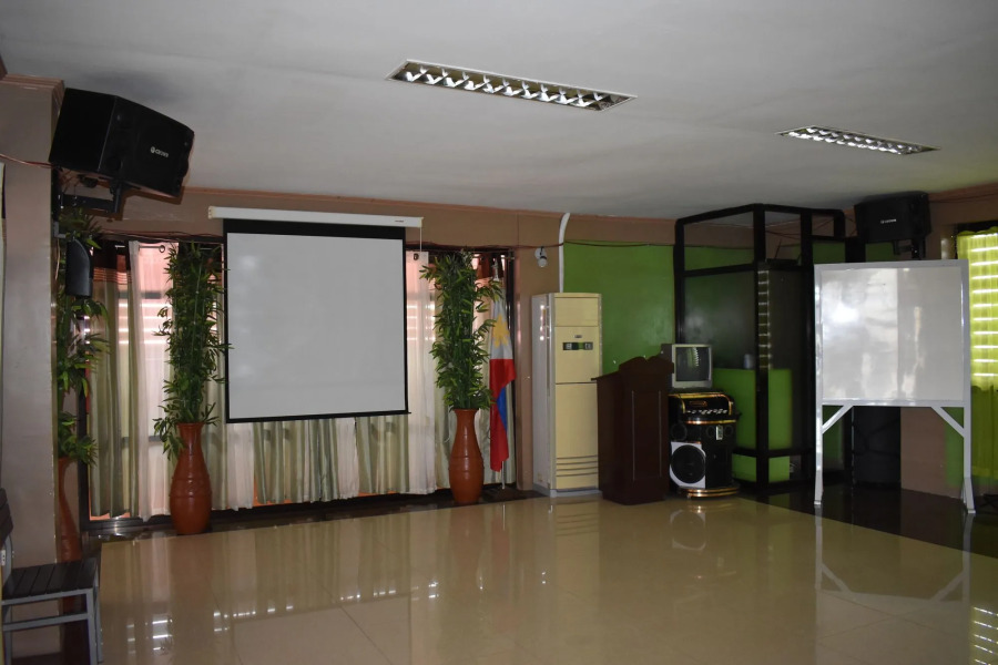 Nikita's Place Hotel