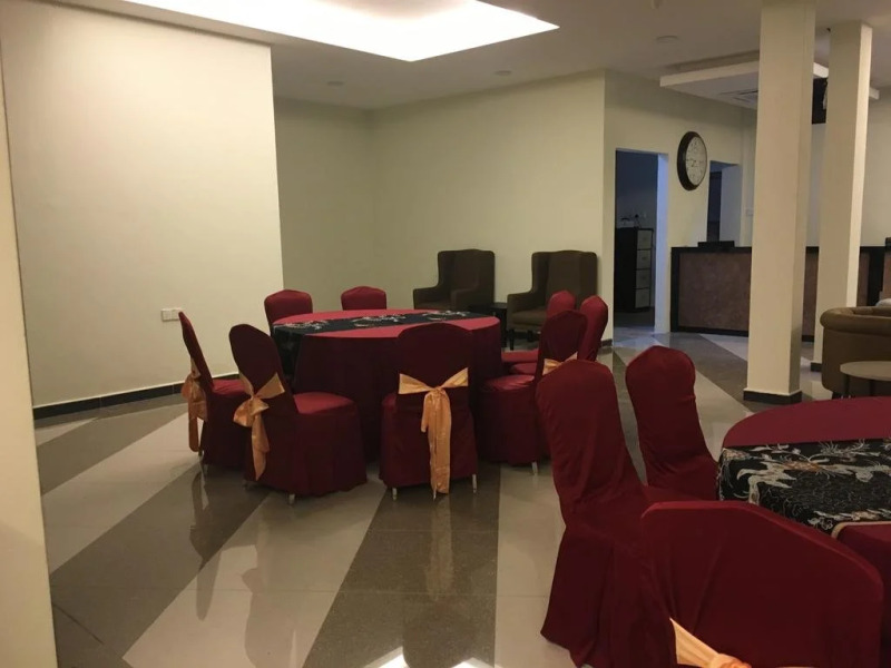 Grand Business Hotel