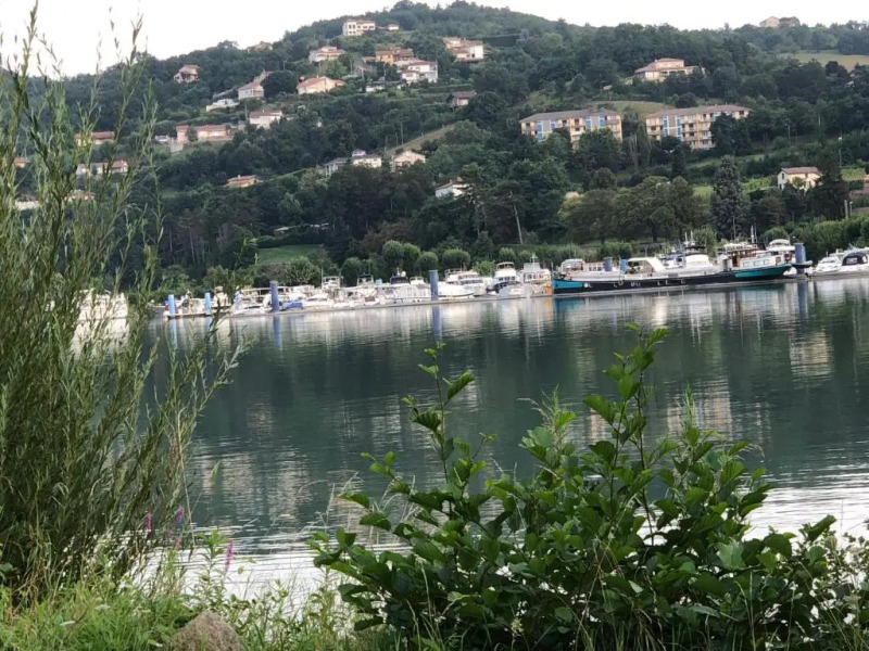 CONDRIEU T3 Climatisé 2ème étage