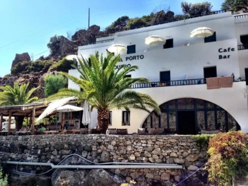 Hotel Porto Loutro on the Hill