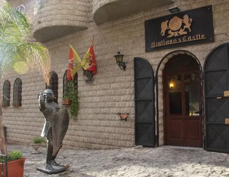 Hotel Castello di Giuliano