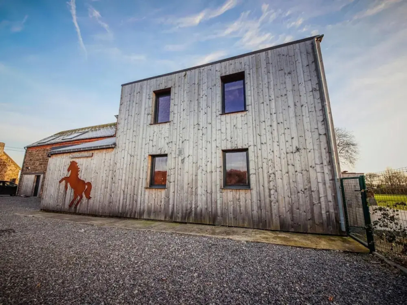 Family Retreat Near Haltinne