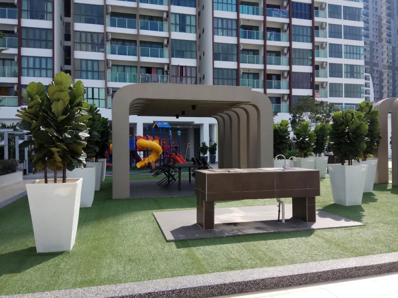 One Amerin Mall Residence Balakong