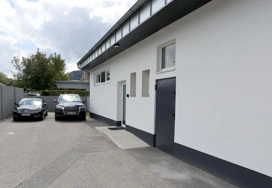 Exklusive FW mit 3 SZ und großer Terrasse