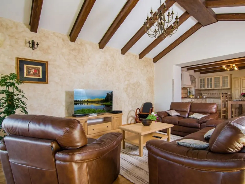 Luxury Villa With Swimming Pool, Summer Kitchen and Play Area Near Rabac and Labin