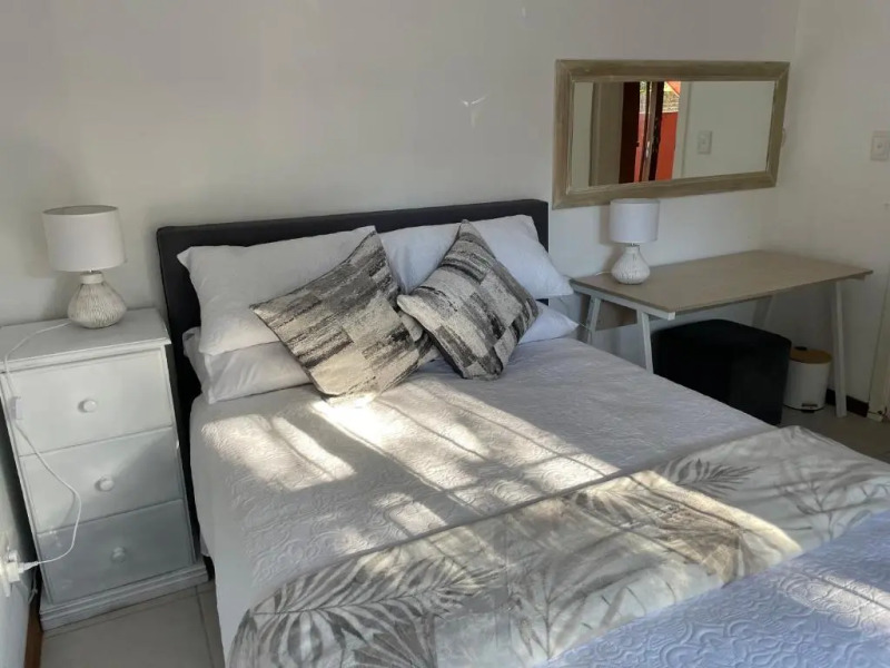 17 Hawkes Head Self Catering