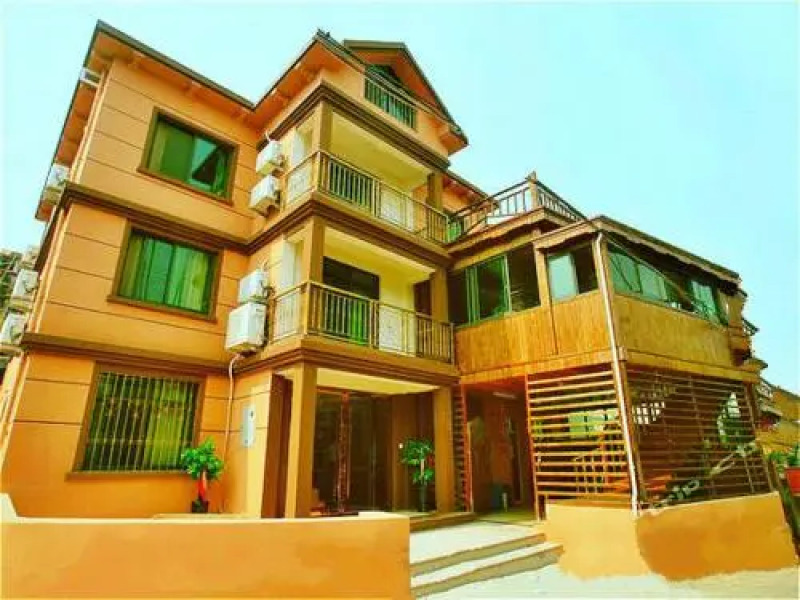 Freedom Bay Yujia Inn