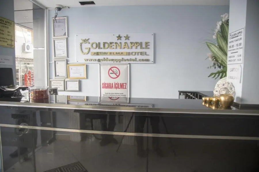Golden Apple Hotel