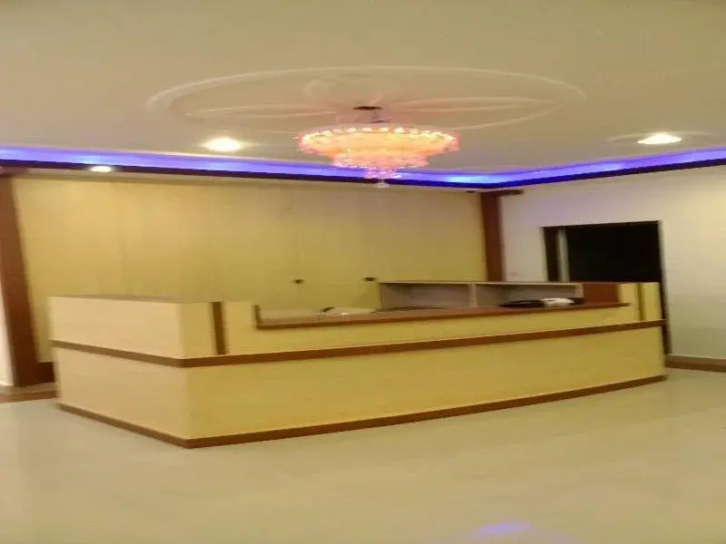 Hotel Hill Palace