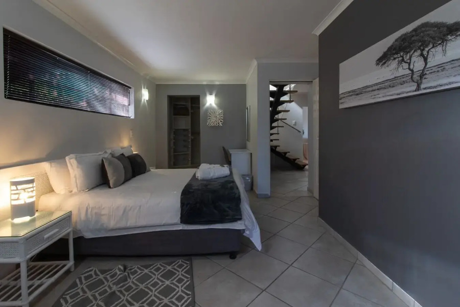 Dockside Guest House