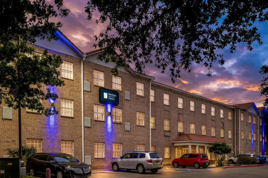 MainStay Suites Addison-Dallas