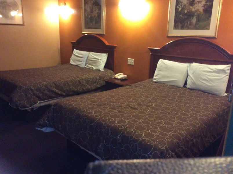 Budget Inn And Suites