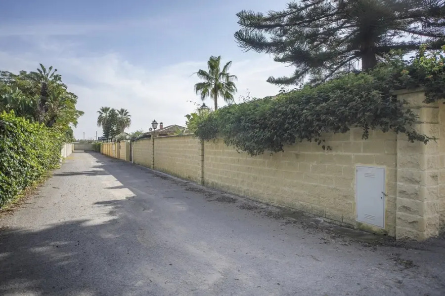 Villa With 3 Bedrooms in Chipiona, With Private Pool, Enclosed Garden and Wifi - 200 m From the Beach