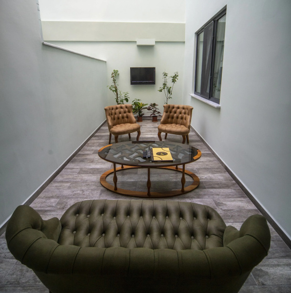 Vira 10 Hotel