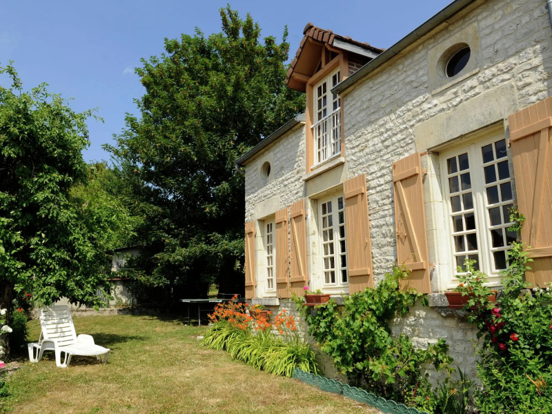 Romantic Gîte in Quiet Village for Champagne Lovers