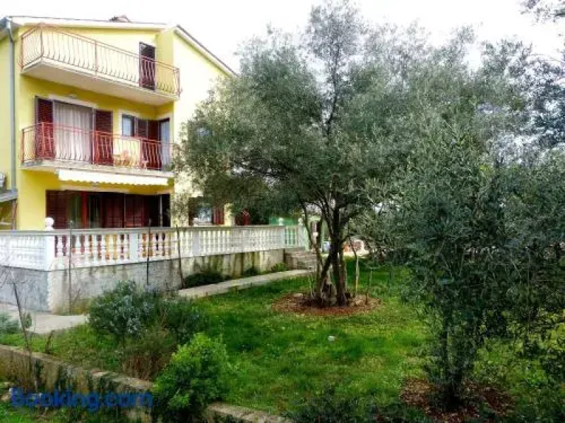 Apartments Nina