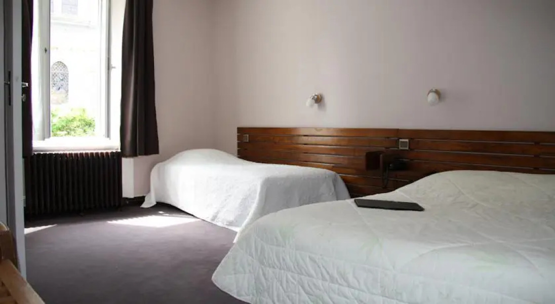 Hôtel Restaurant Le Dauphin