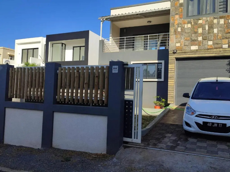 Beautiful House With Private Pool in Mauritius