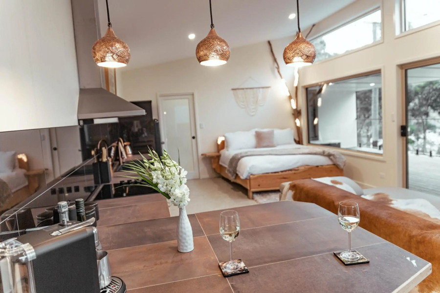 Absolute Oceanfront Bruny Island Secrets Retreat