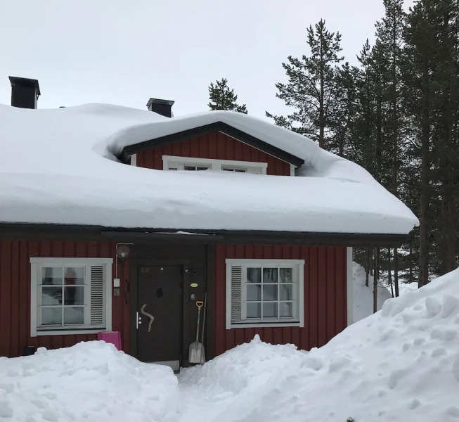 LUMILINNA-Mainiot Majat