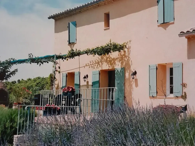 Beautiful Provencal Farmhouse With Private Pool