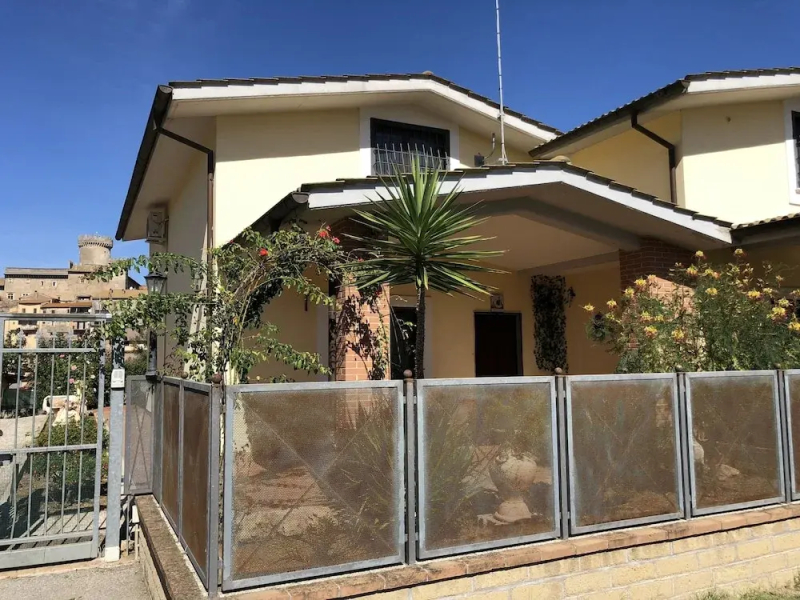 Monicas Villa
