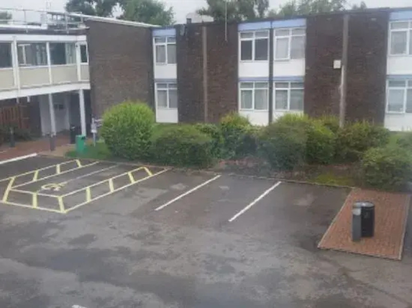 South Mimms/Potters Bar