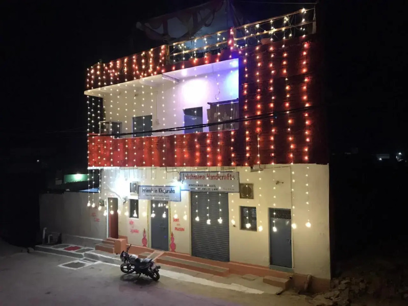 Friends in Khajuraho