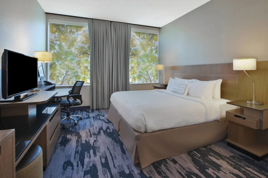 Fairfield Inn & Suites by Marriott Milwaukee Downtown