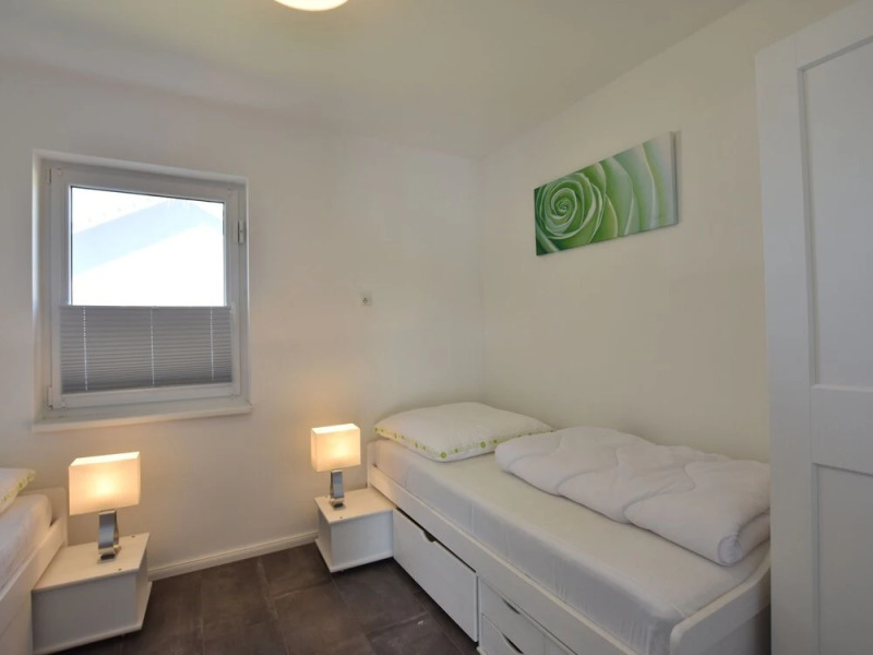 Modern Holiday Home in Pepelow with Sea Nearby