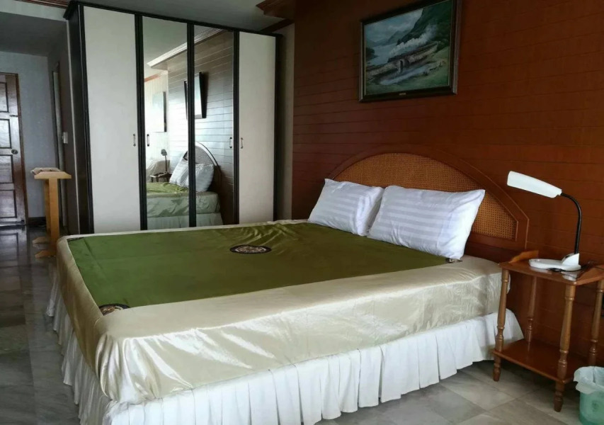 Santorini Hua Hin Khao Tao