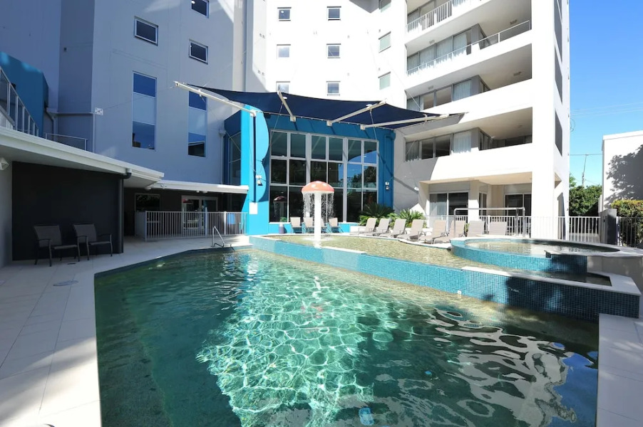 William Street Apartments