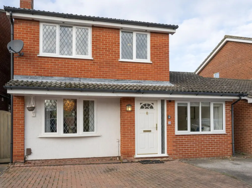 Spacious 4-br Cambridge House, Free Parking