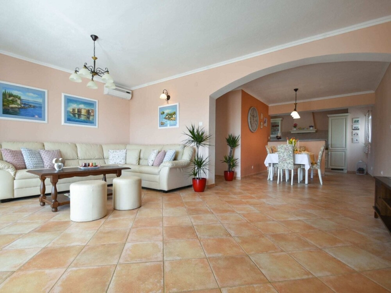 Exclusive Villa With Private Pool, Large Garden, Wi-fi Near Dubrovnik