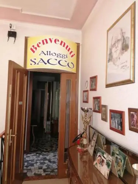 Sacco Alloggi