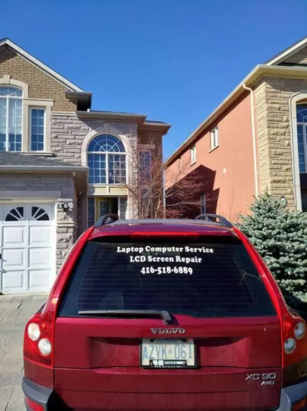 Pet friendly, Walkout Ravine basement