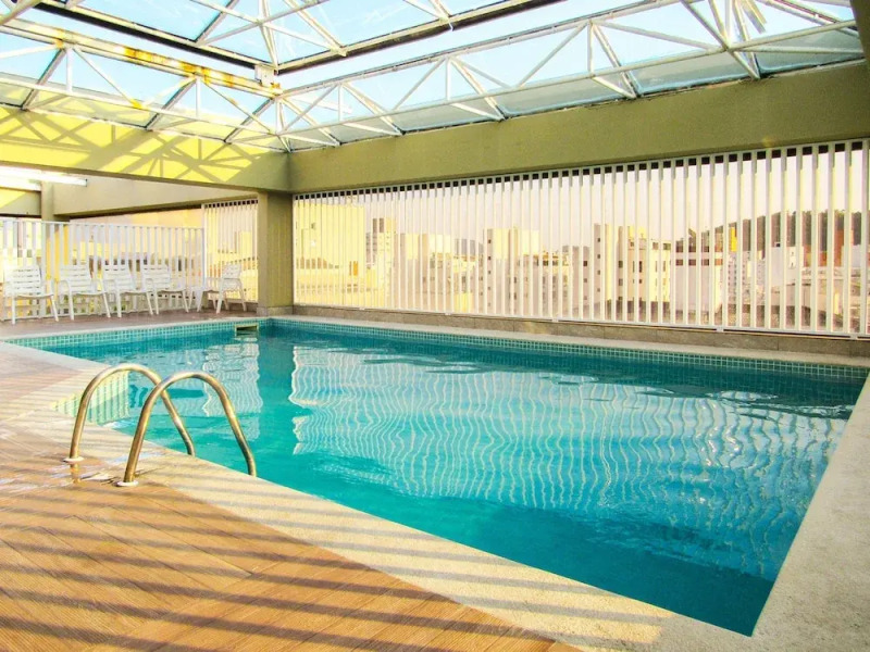 Timo Apto a 200m - Praia das Pitangueiras Guaruj